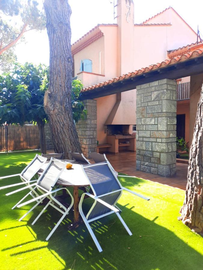 Domaine Des Pins Villa Saint-Estève Екстериор снимка